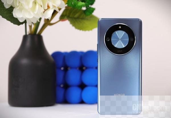 荣耀X50评测:整机十面抗摔 千元护眼曲屏品质担当 荣耀X50评测:整机十面抗摔 千元护眼曲屏品质担当