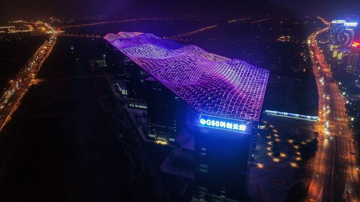 1717633421151708.jpeg 1798494179602837520_720px.jpg