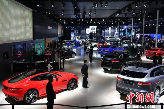 第二十二届成都国际汽车展览会现场。 贺劭清 摄 第二十二届成都国际汽车展览会现场。 贺劭清 摄